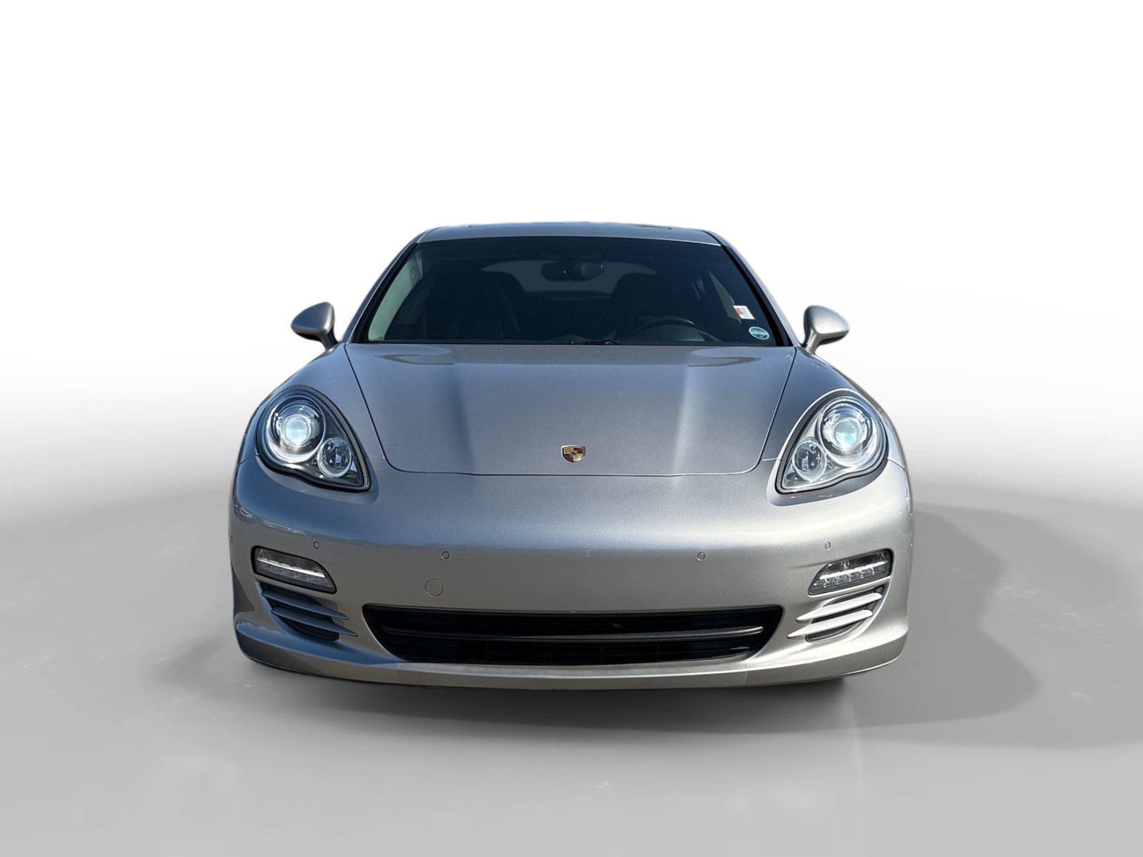 Used 2012 Porsche Panamera 4 image 8