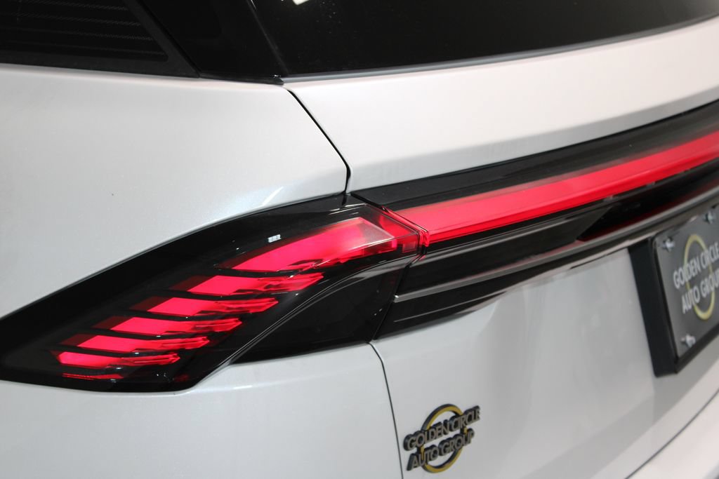 New 2026 Lincoln Nautilus Reserve AWD/4WD image 57
