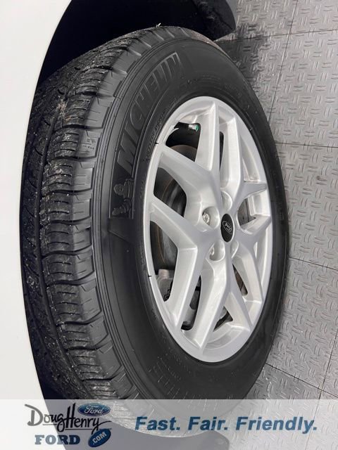 Used 2024 Ford Edge SEL image 16