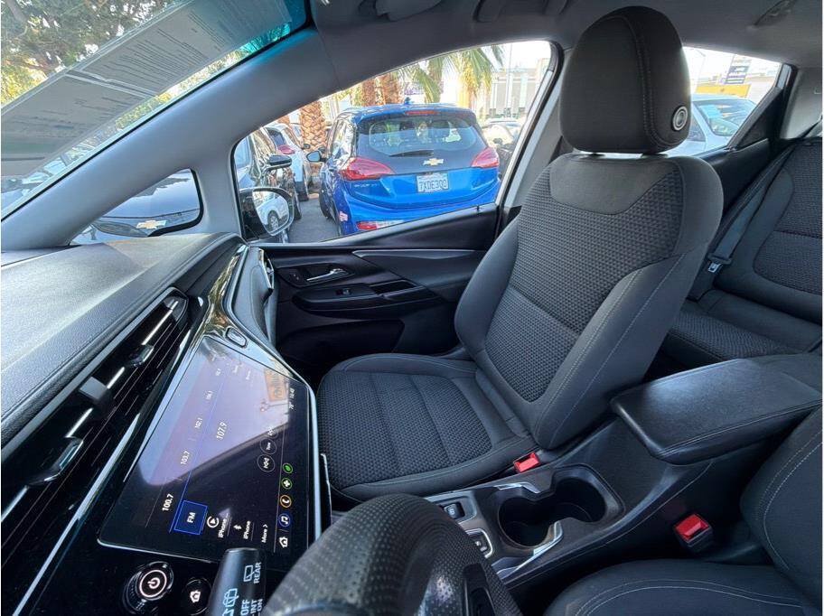 Used 2023 Chevrolet Bolt LT w/ Driver Confidence Package FWD image 15