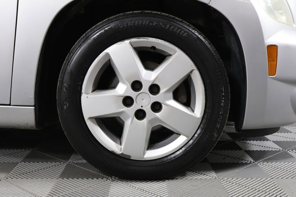 Used 2010 Chevrolet HHR LT image 6