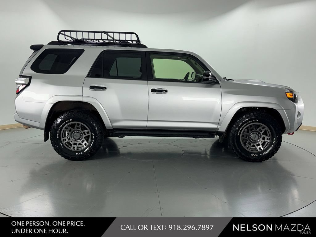 Used 2021 Toyota 4Runner Venture w/ Moonroof Package AWD/4WD image 5