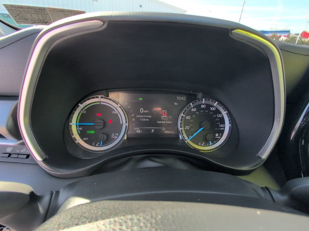 Used 2023 Toyota Highlander XLE image 21