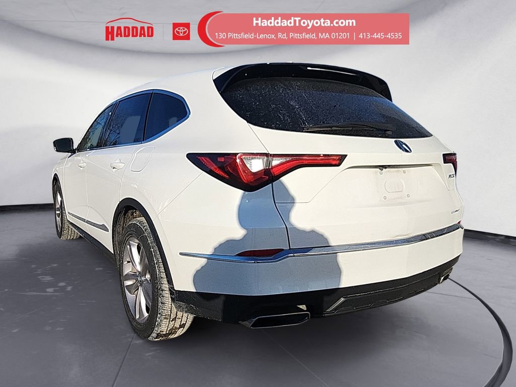 Used 2023 Acura MDX SH-AWD image 3