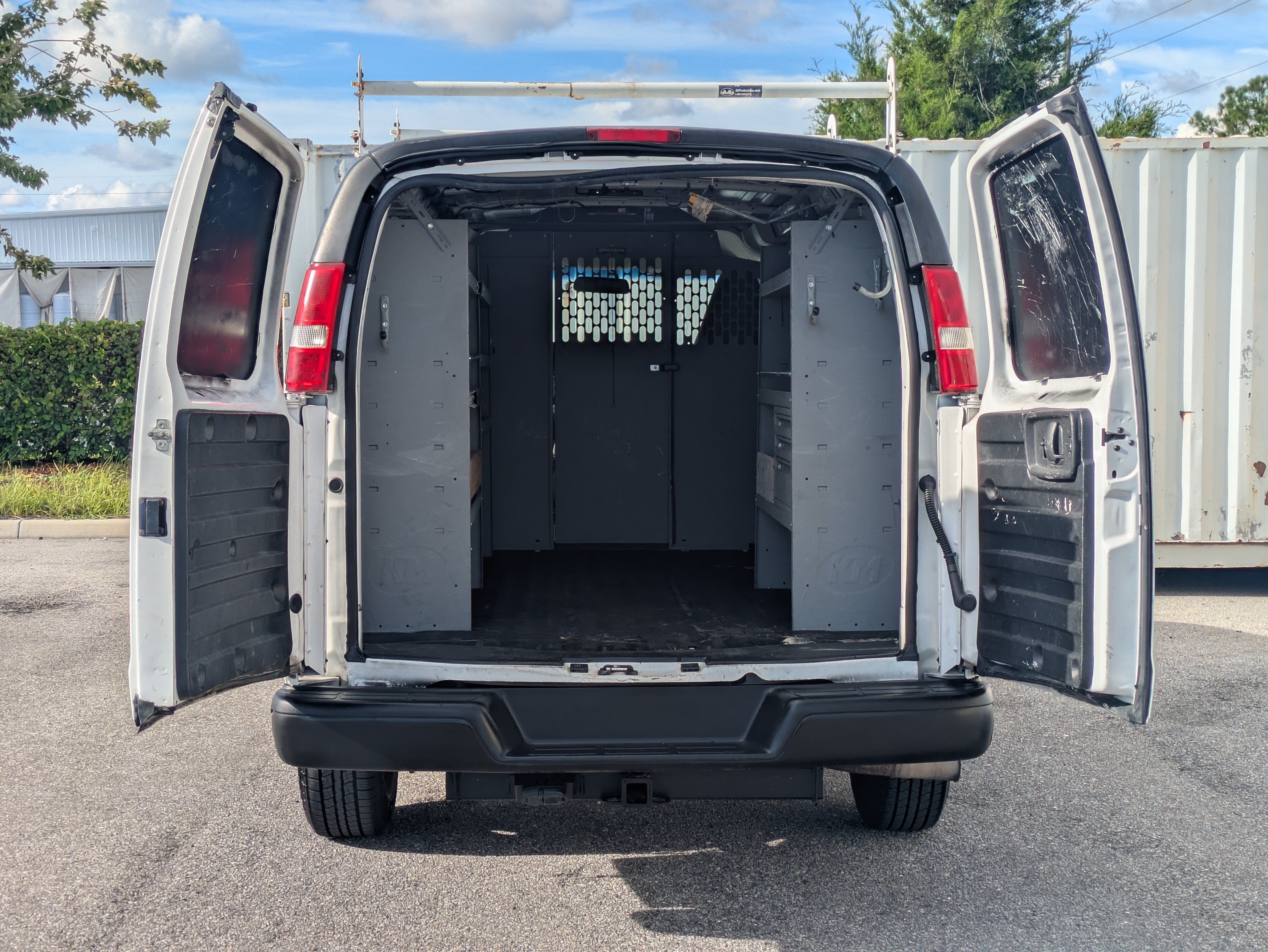 Used 2020 Chevrolet Express 2500 w/ Driver Convenience Package RWD image 14
