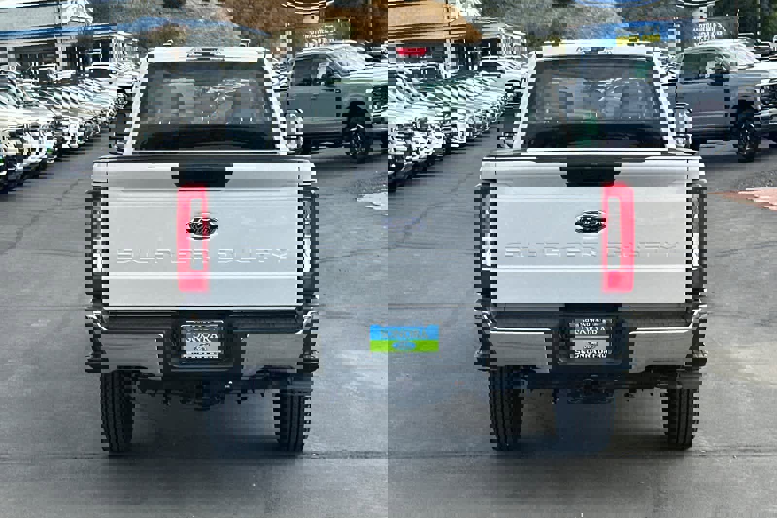 New 2026 Ford F350 4x4 Crew Cab Super Duty image 4