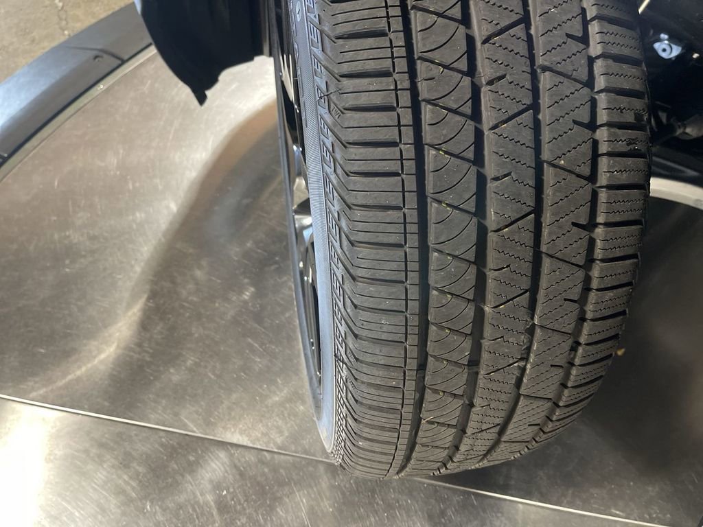 Certified 2024 Honda Passport Black Edition image 11