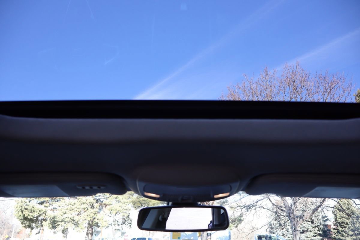 Used 2014 Ford Fusion Energi Titanium w/ Driver Assist Package image 28