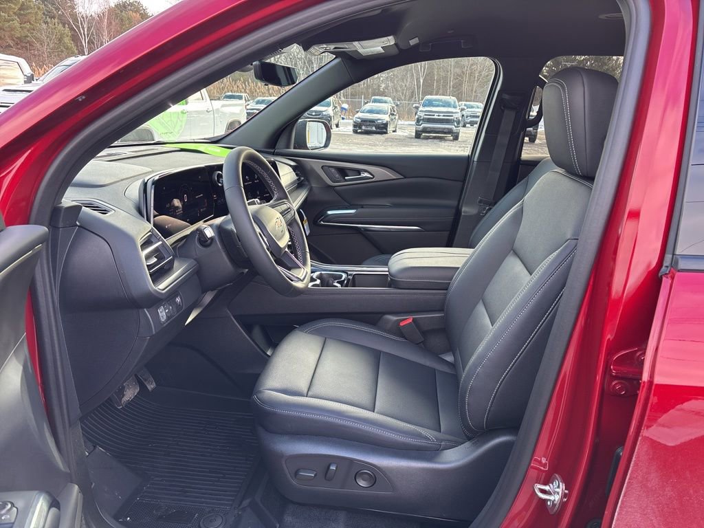 New 2026 Chevrolet Traverse LT w/ Driver Confidence Package image 9