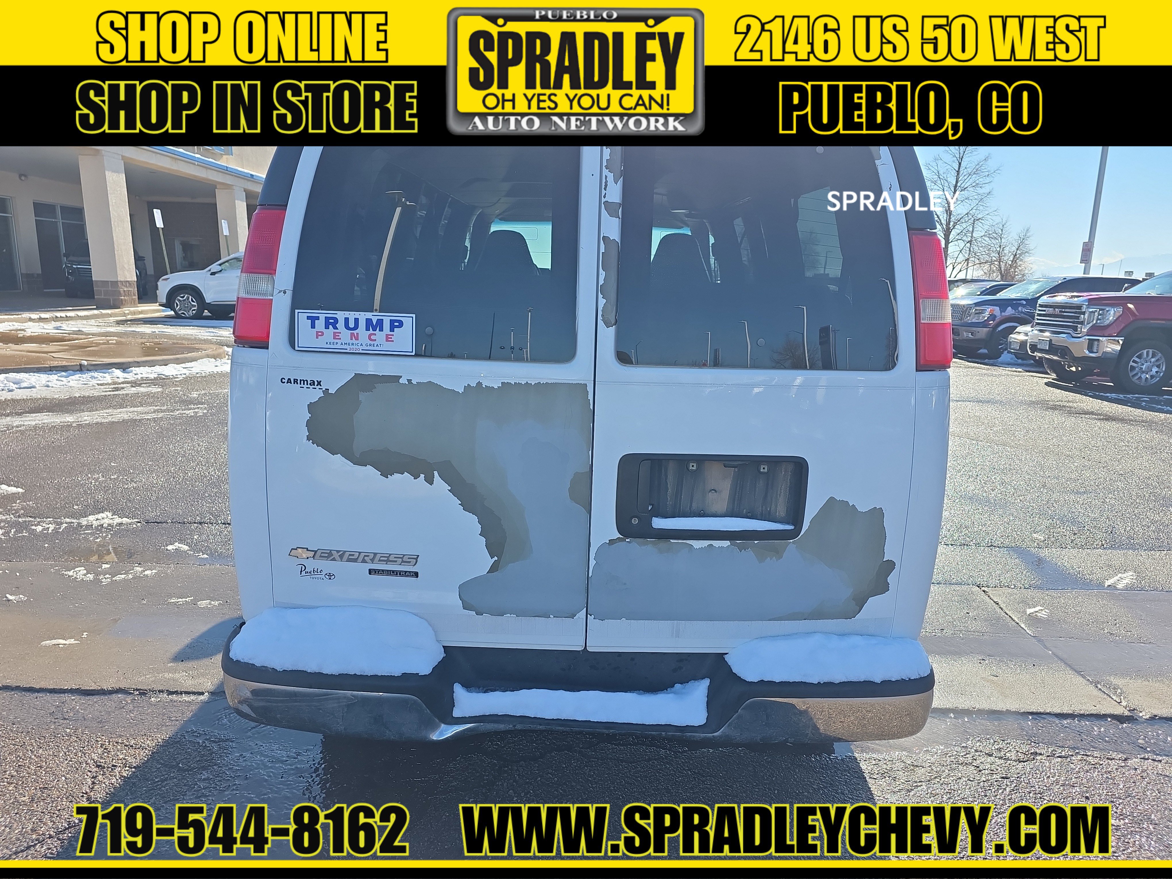 Used 2009 Chevrolet Express 3500 Passenger w/ LT Preferred Equipment Group image 4