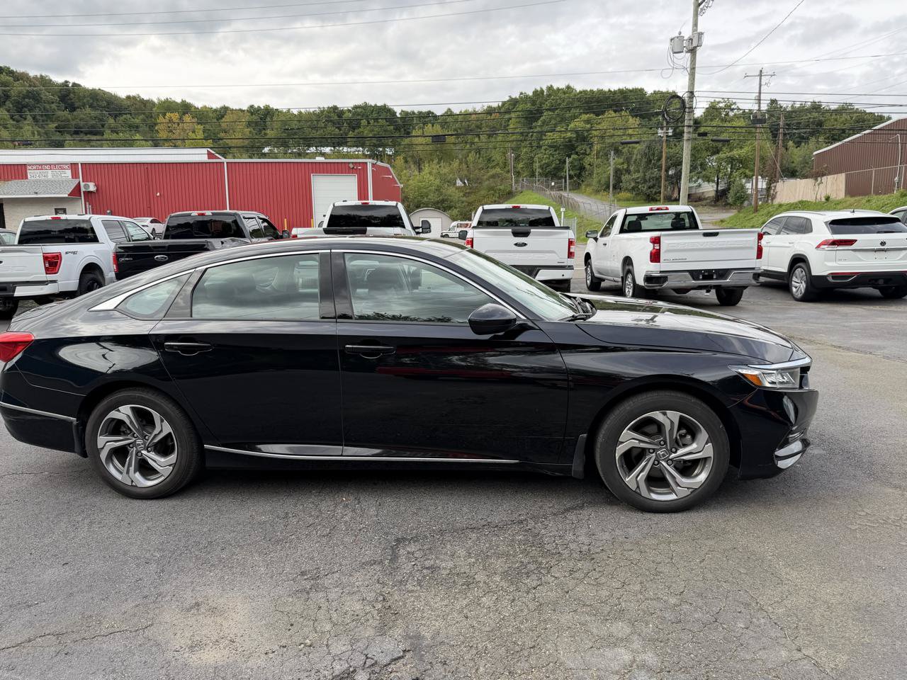 Used 2020 Honda Accord EX image 4