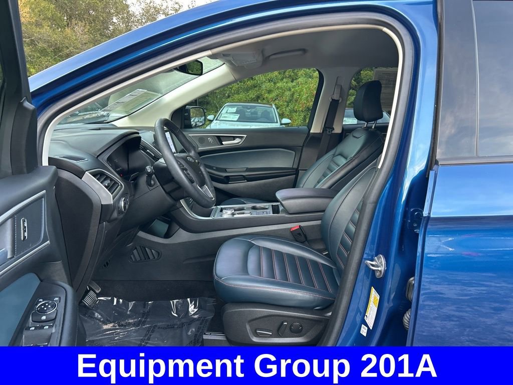 Used 2023 Ford Edge SEL w/ Sport Appearance Package image 11