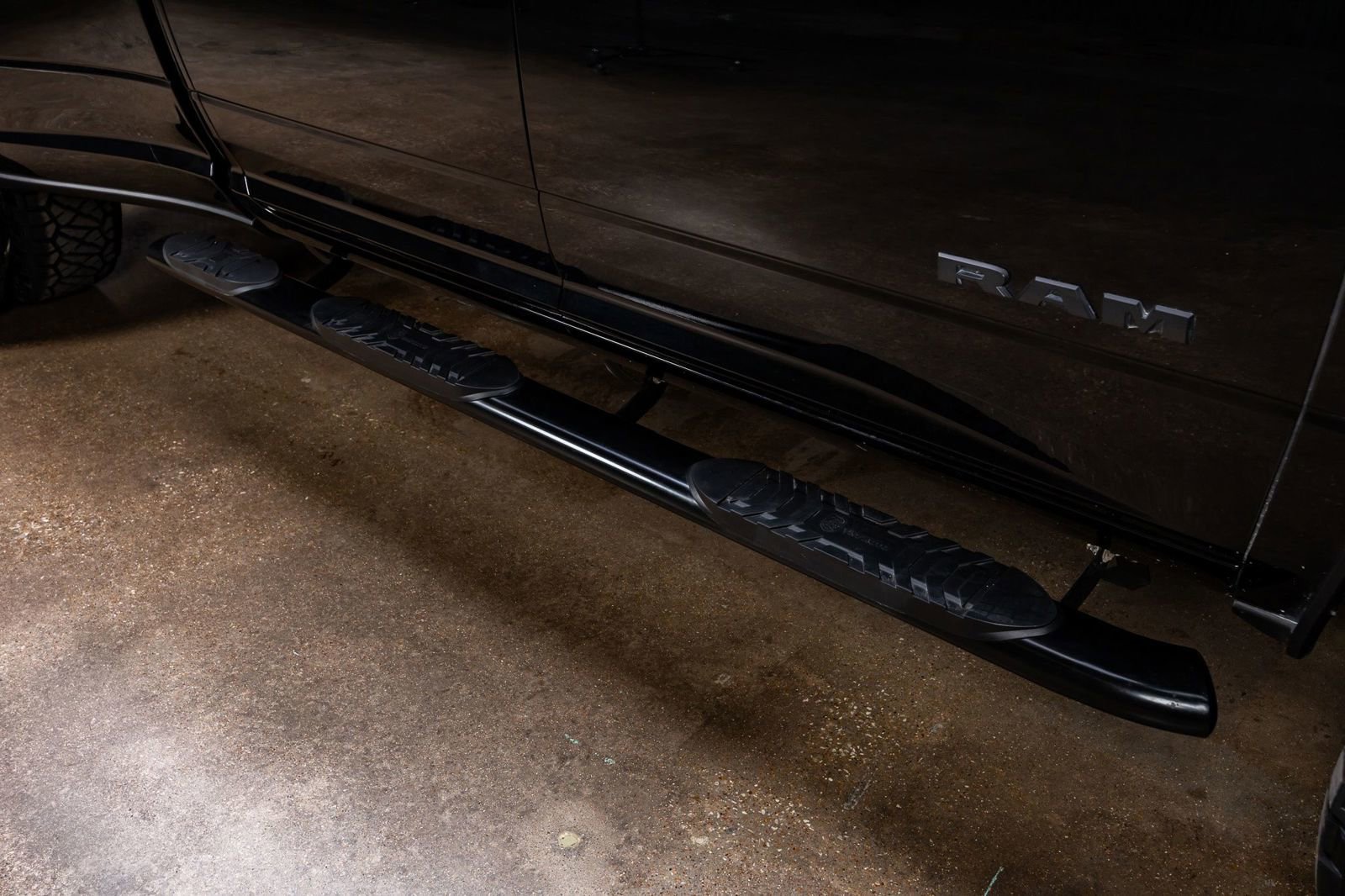 Used 2024 RAM 3500 Big Horn w/ Night Edition image 13