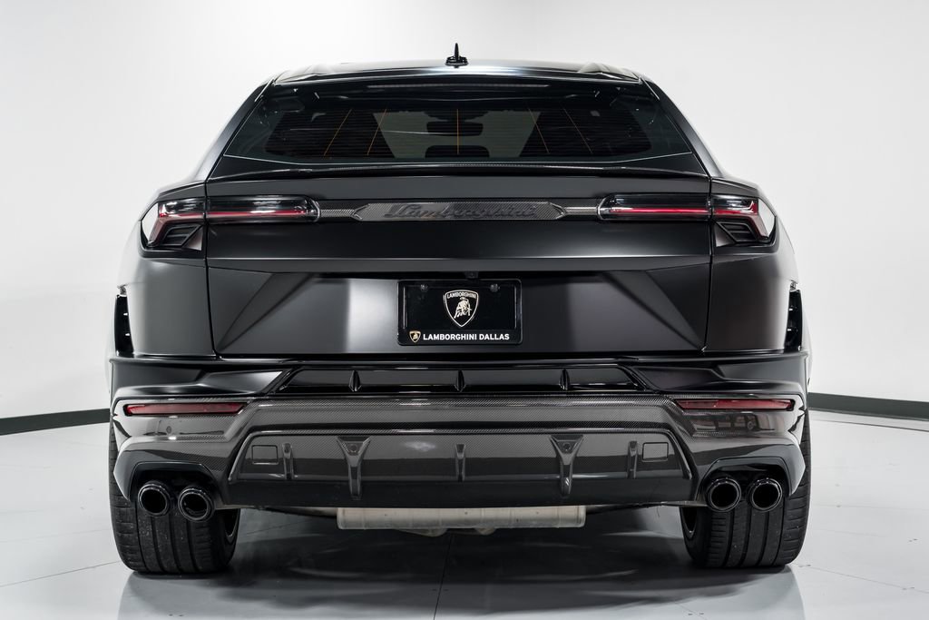 Used 2023 Lamborghini Urus Performante AWD/4WD image 4