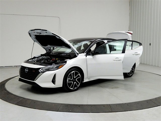 New 2025 Nissan Sentra SR w/ SR Premium Package image 11