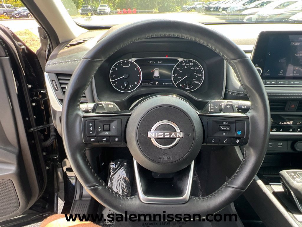 Certified 2023 Nissan Rogue SV w/ SV Premium B Package AWD/4WD image 11