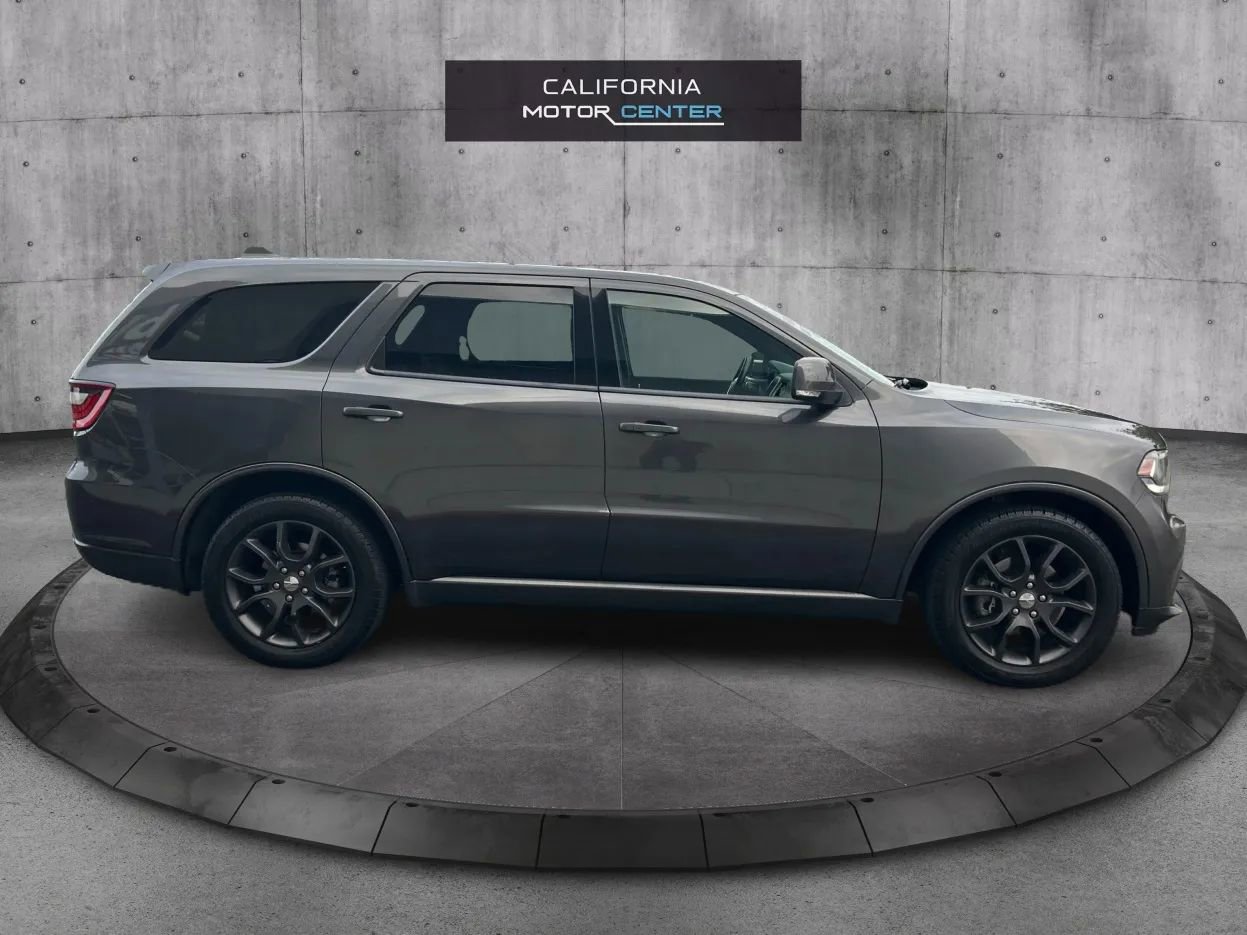 Used 2017 Dodge Durango R/T image 4