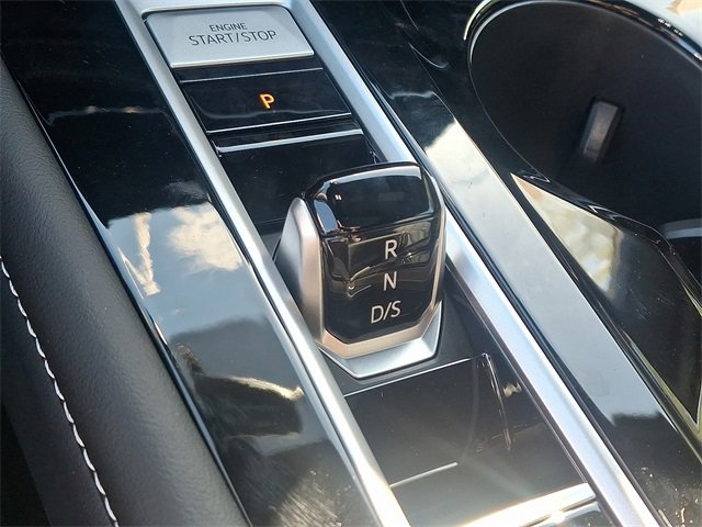 New 2026 Volkswagen Atlas Cross Sport SEL Premium R-Line image 11