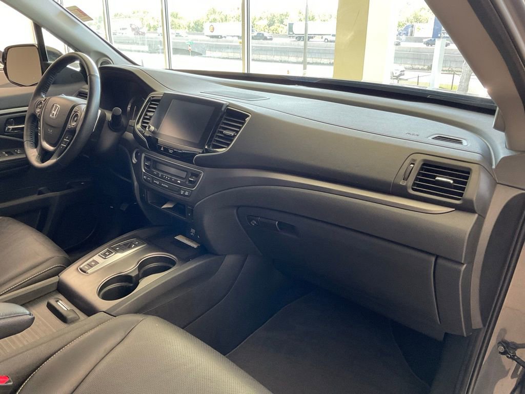 Used 2023 Honda Ridgeline RTL-E image 19