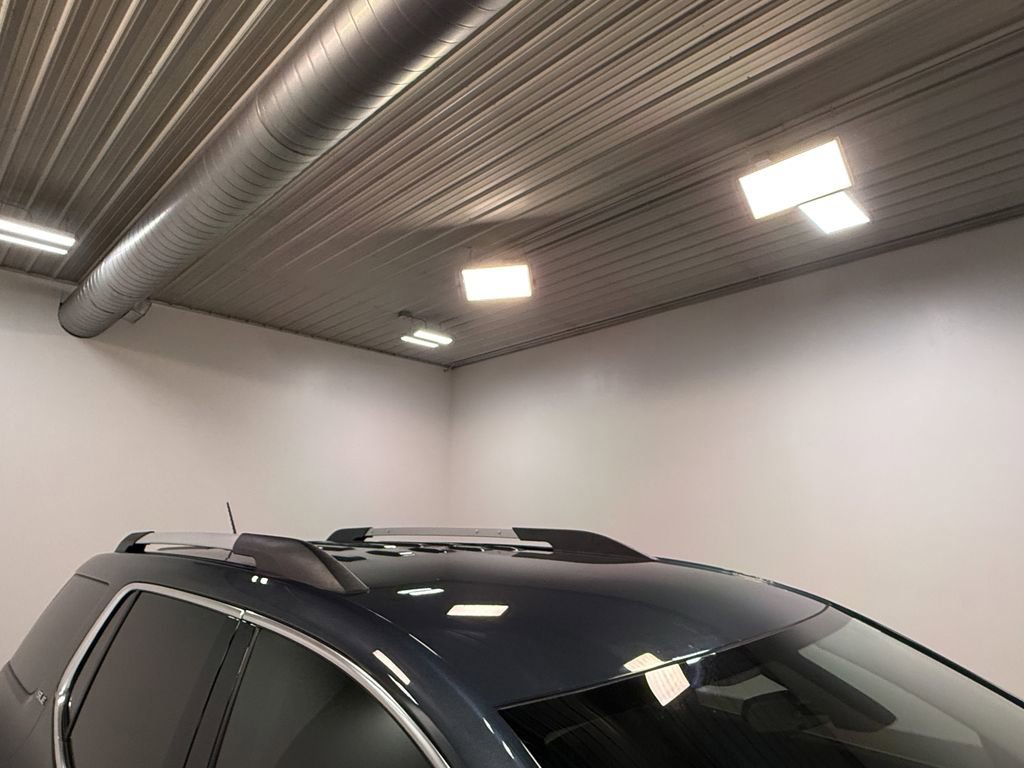 Used 2019 GMC Acadia SLE image 45