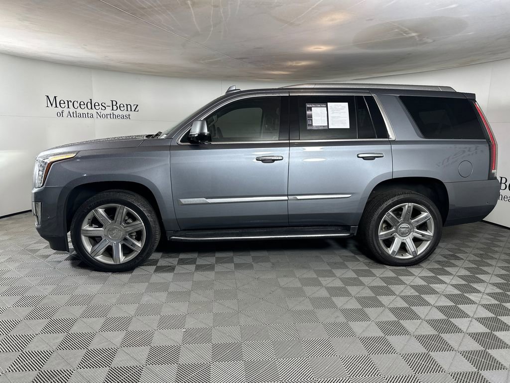 Used 2018 Cadillac Escalade Luxury image 4