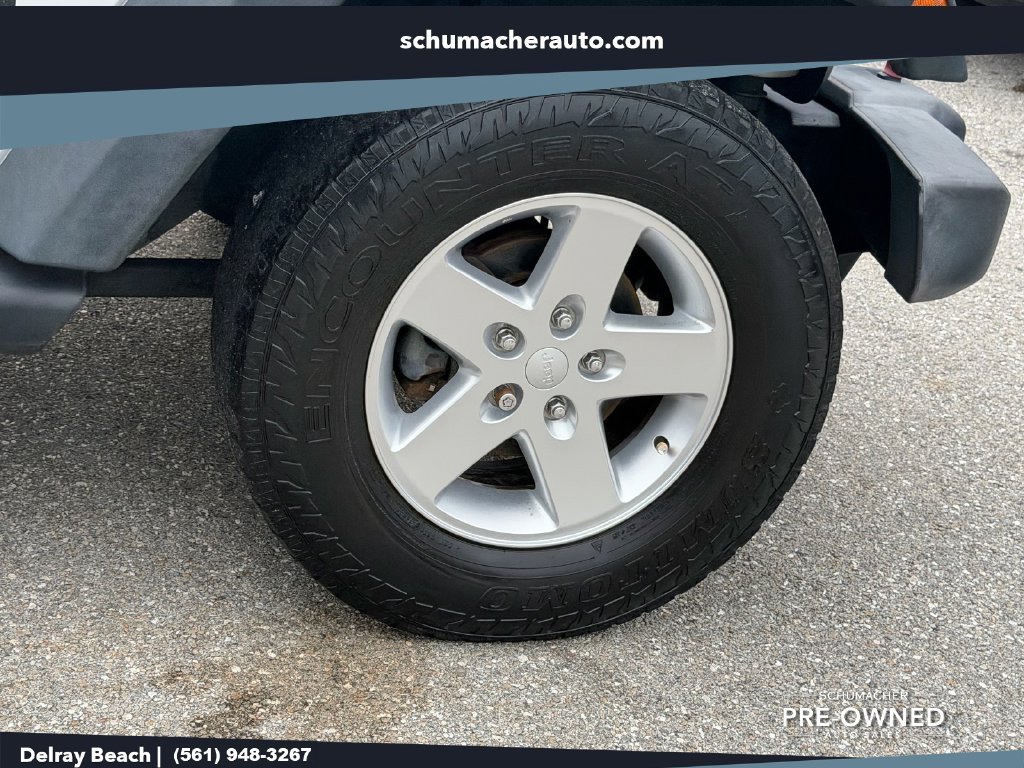 Used 2014 Jeep Wrangler Unlimited Sport w/ Quick Order Package 24S AWD/4WD image 9