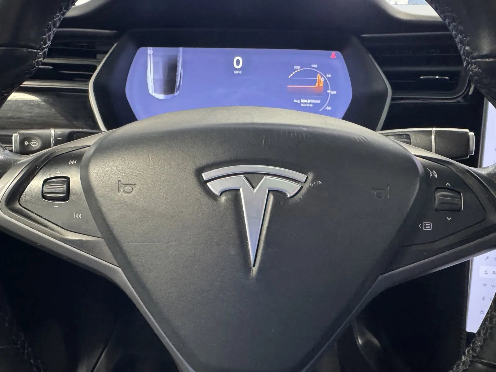 Used 2018 Tesla Model X 75D image 18