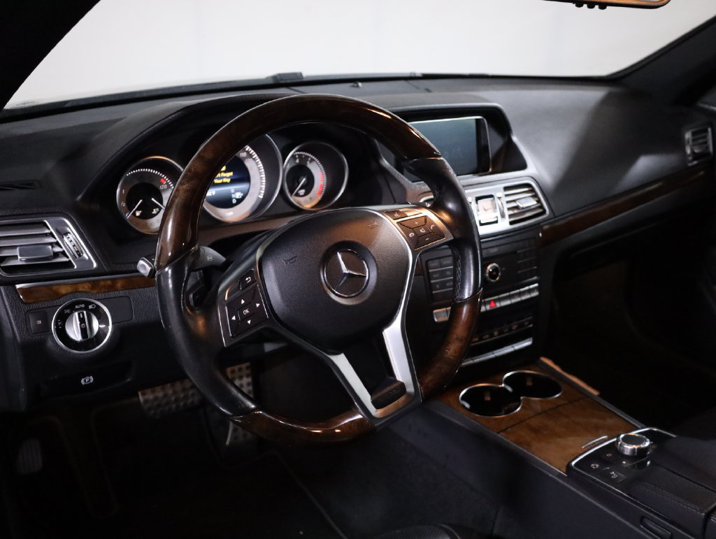 Used 2016 Mercedes-Benz E 400 Cabriolet image 12