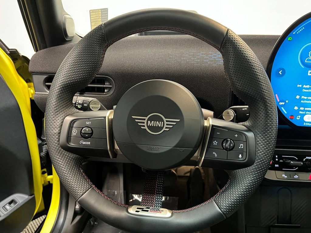Used 2025 MINI Cooper S FWD image 6