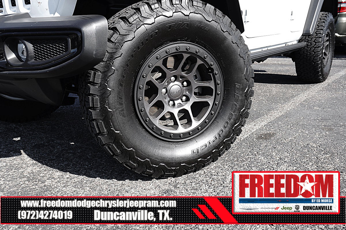 Used 2022 Jeep Wrangler Unlimited Sport AWD/4WD image 9