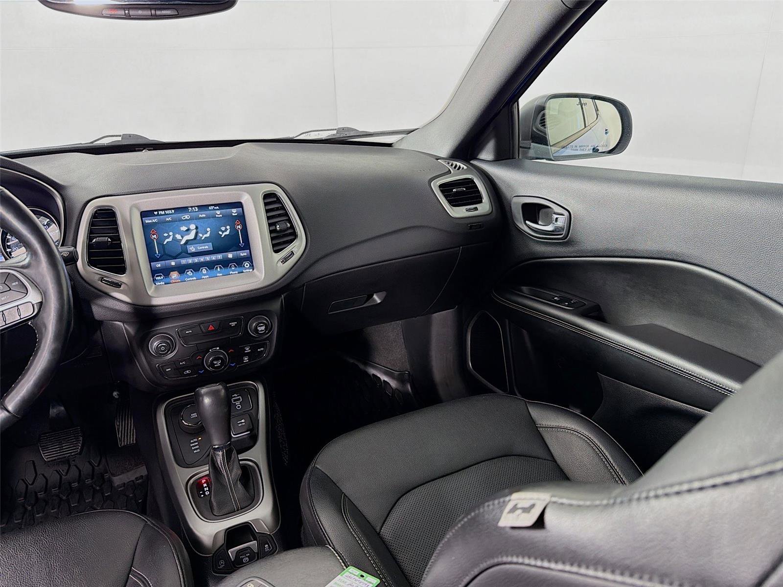 Used 2021 Jeep Compass Latitude AWD/4WD image 22