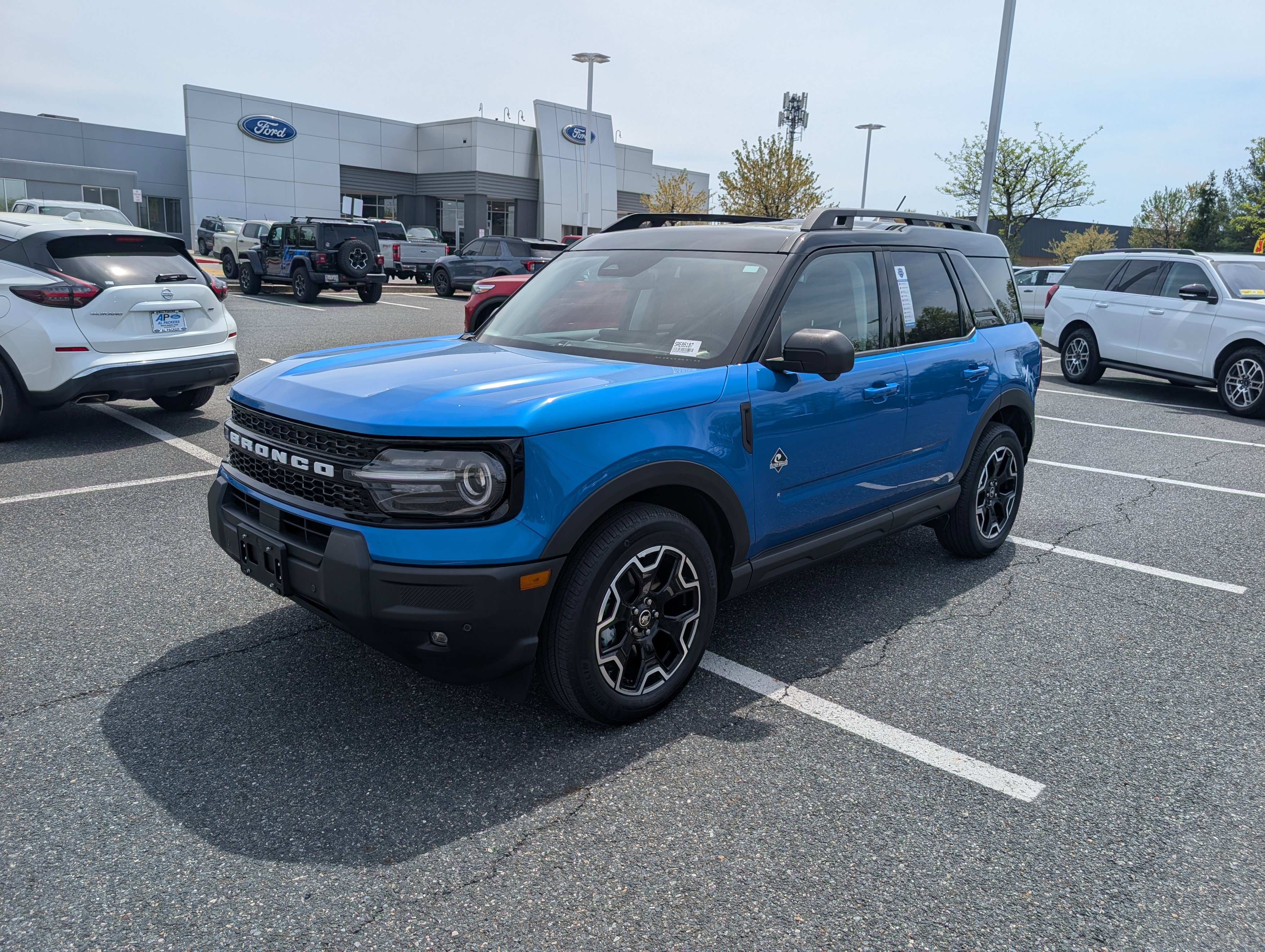 Certified 2025 Ford Bronco Sport Outer Banks w/ Outer Banks Tech Package+ image 7