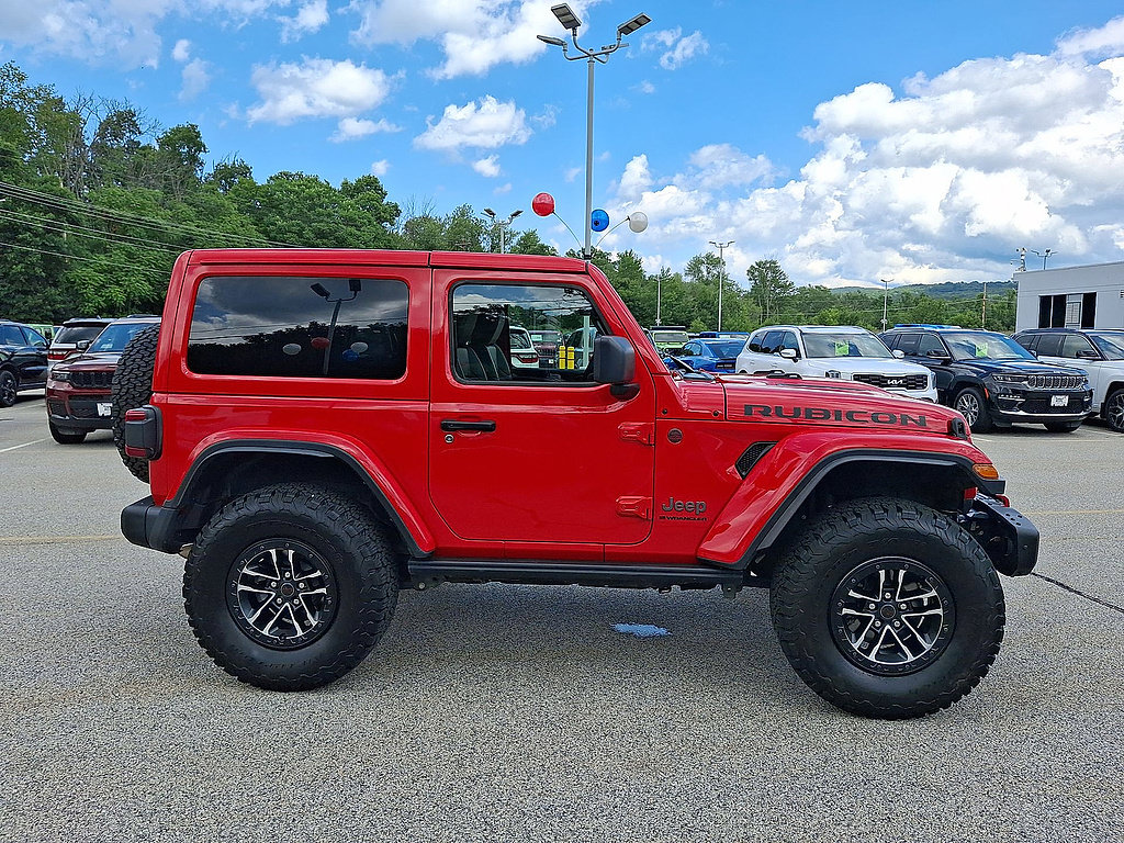 Certified 2025 Jeep Wrangler Rubicon AWD/4WD image 25