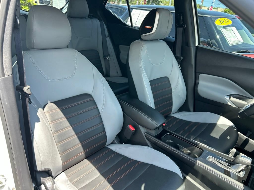 Certified 2024 Nissan Kicks SR w/ SR Premium Package FWD image 42