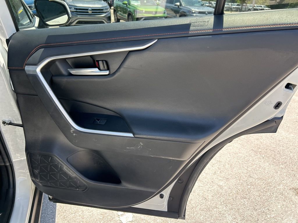 Used 2022 Toyota RAV4 Adventure AWD/4WD image 40