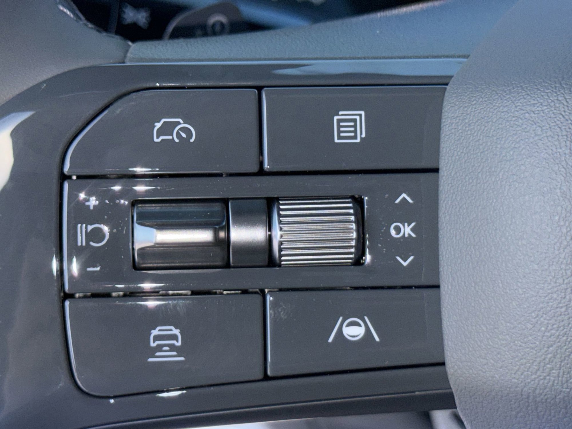New 2026 Kia EV9 Land w/ Nightfall Edition Package AWD/4WD image 11