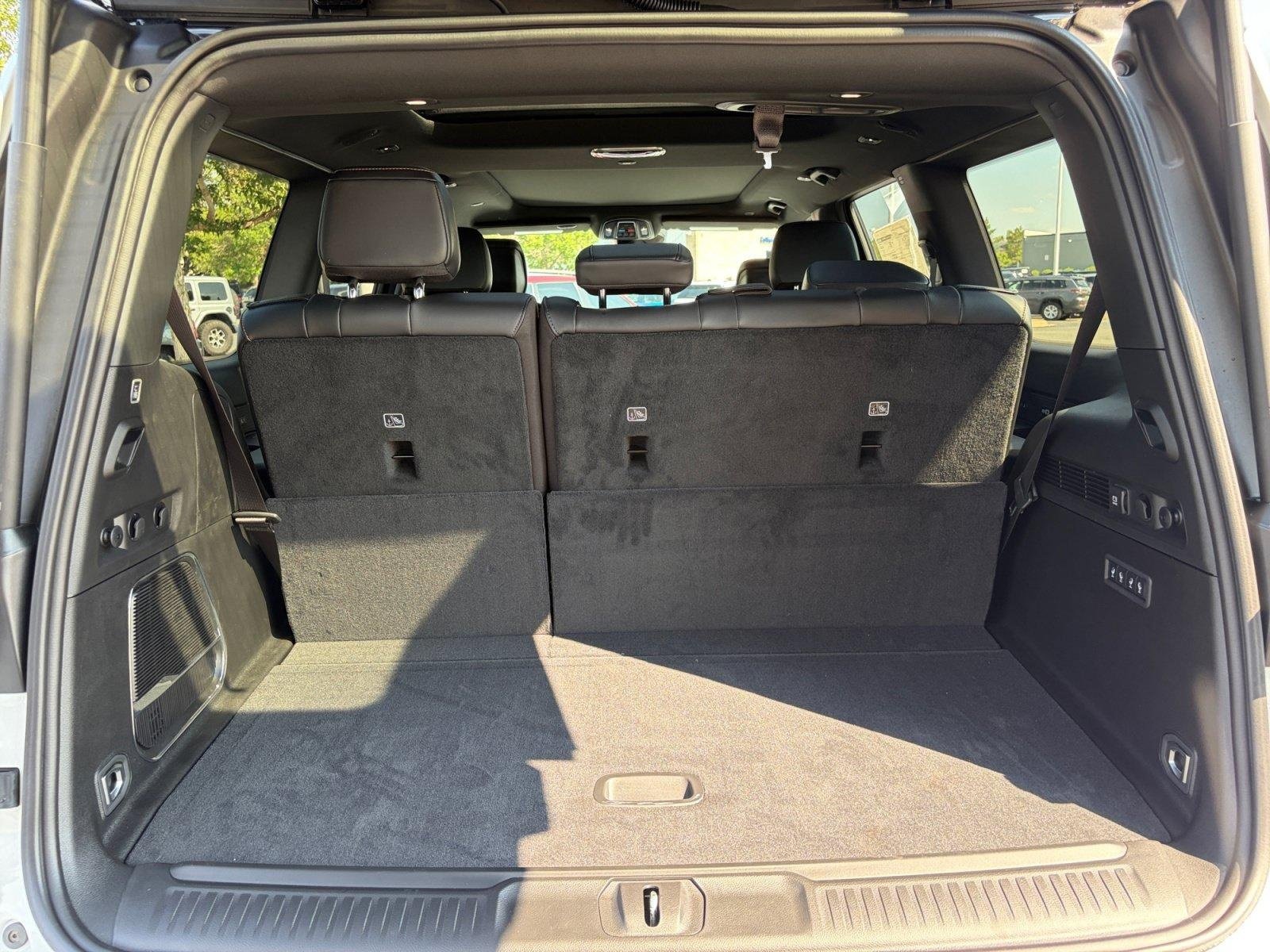 New 2026 Jeep Grand Wagoneer 4WD image 34