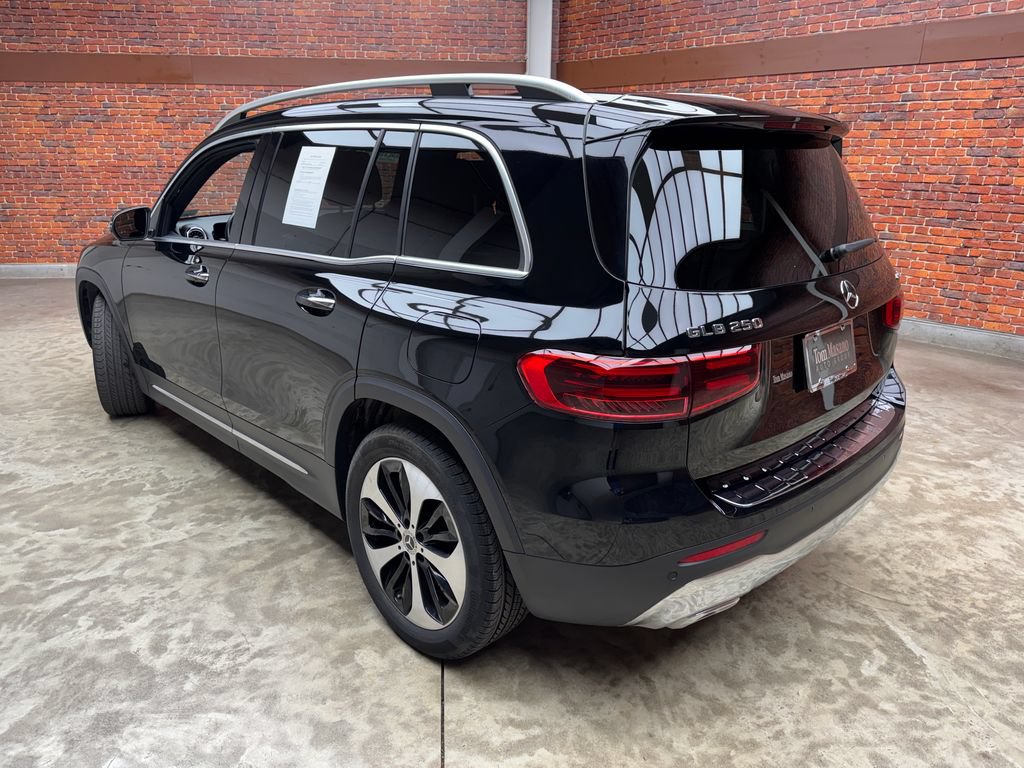 Certified 2024 Mercedes-Benz GLB 250 4MATIC image 2