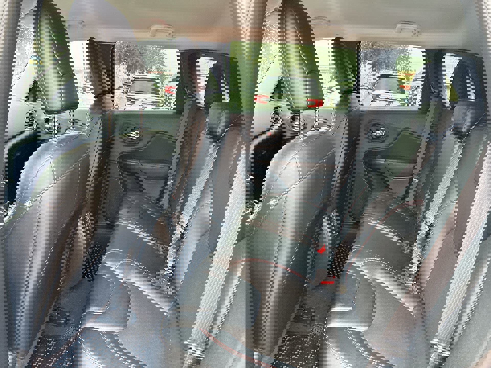 Used 2022 Jeep Cherokee Trailhawk image 26