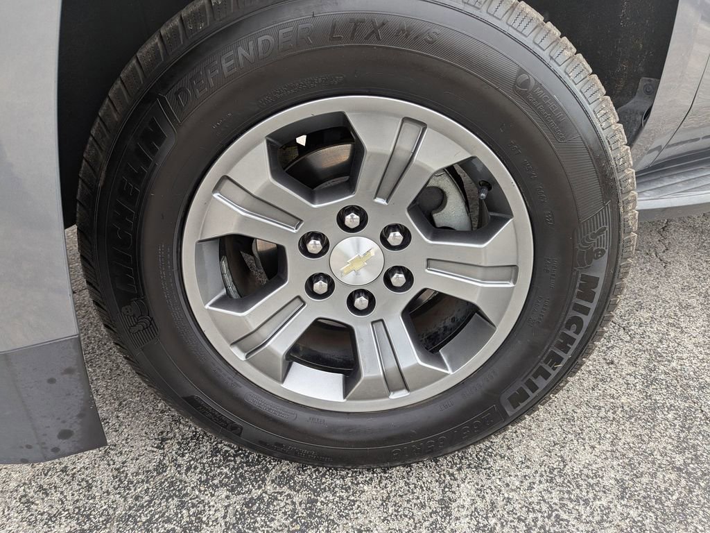 Used 2018 Chevrolet Tahoe LS image 27