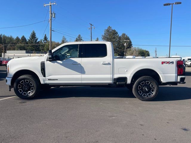 New 2026 Ford F250 Platinum w/ FX4 Off-Road Package image 9