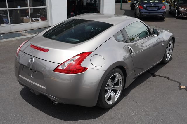 Used 2009 Nissan 370Z Coupe RWD image 15