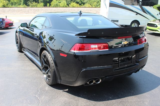 Used 2014 Chevrolet Camaro Z/28 RWD image 5