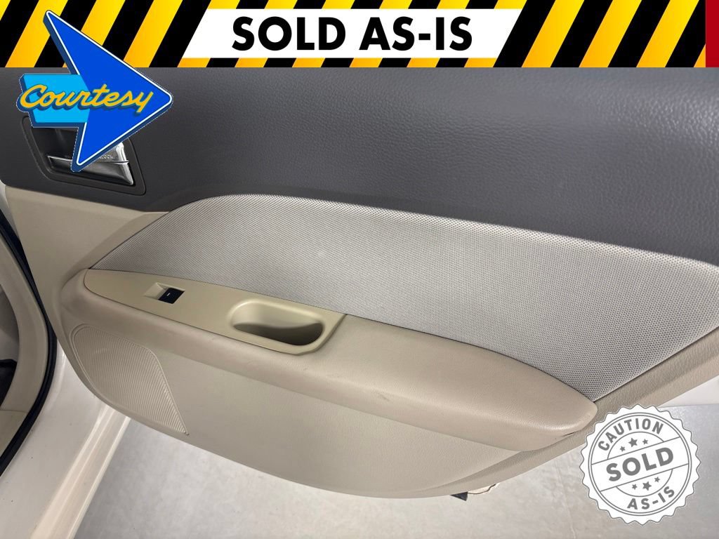Used 2011 Ford Fusion SE w/ 201A Rapid Spec Order Code FWD image 17