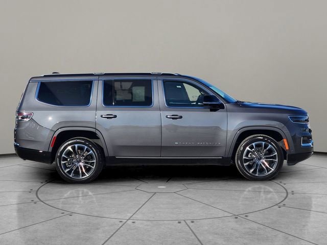 Certified 2025 Jeep Grand Wagoneer Series III w/ HD Trailer Tow Package image 13