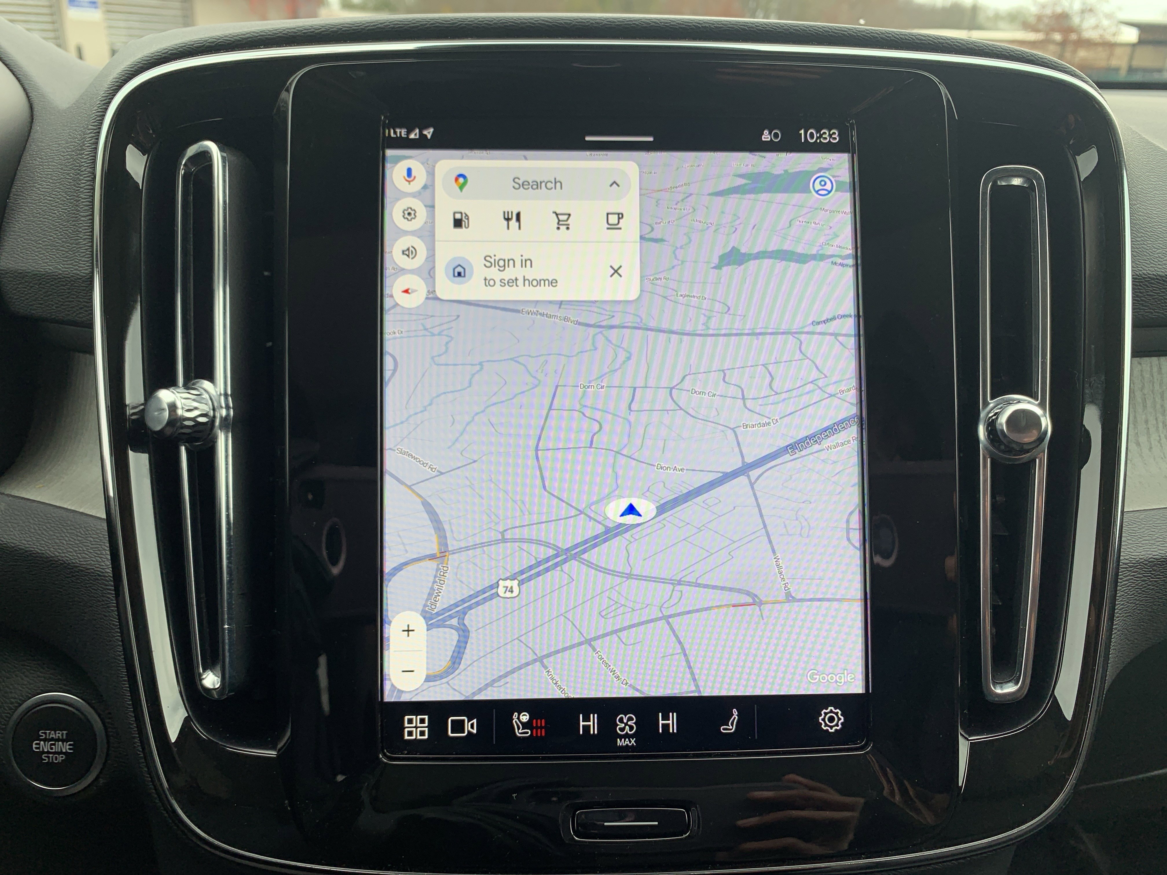 Used 2025 Volvo XC40 B5 Core image 24