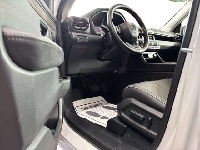 Used 2026 Honda Pilot Elite image 8
