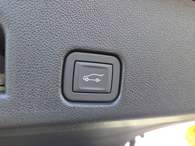 New 2026 GMC Acadia Elevation w/ Black Edition image 17