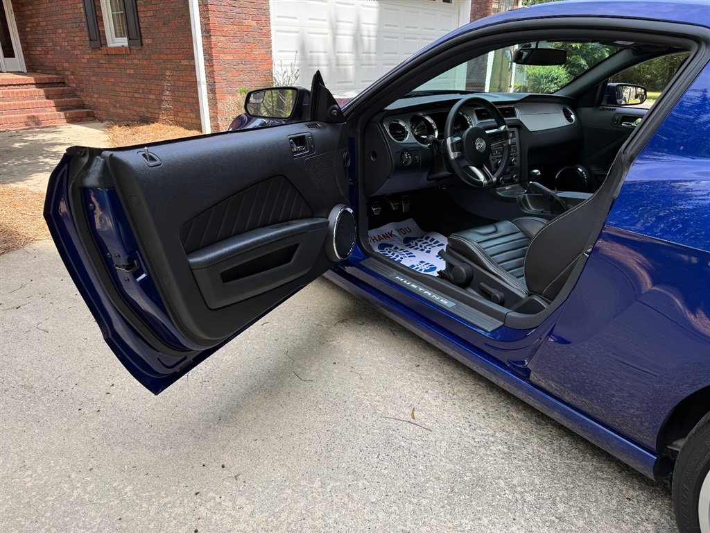 Used 2014 Ford Mustang GT Premium w/ GT Track Package RWD image 40