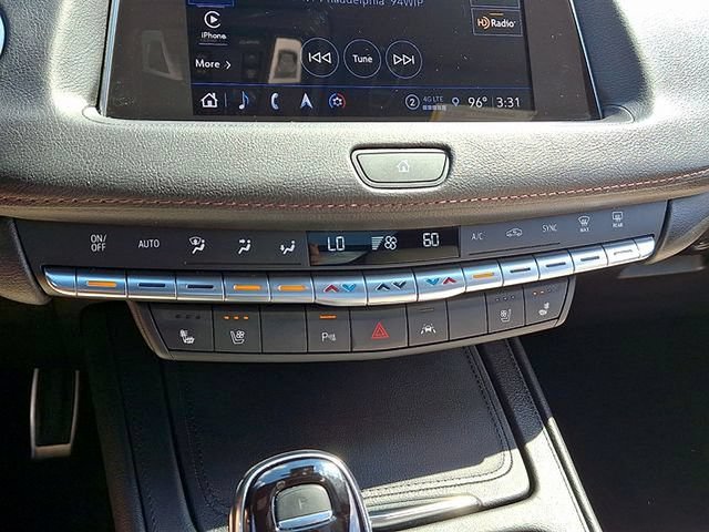 Used 2023 Cadillac XT4 Sport FWD image 16